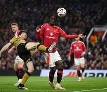 乐动体育官网-曼联青训球员崭露头角,成为焦点球员